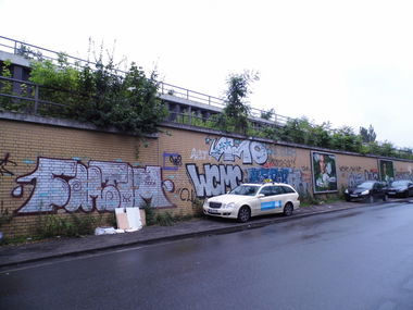 Graffiti Bombing - Photo by staubsauger - Fantom, WCMC, 110
