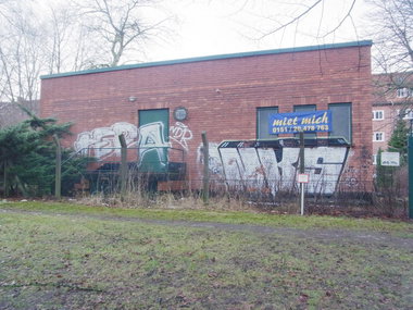 Graffiti Bombing - Photo by staubsauger - Tepa, NKS, Rostock