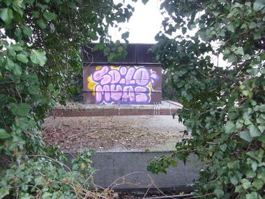 Graffiti Bombing - Photo by staubsauger - Sdilo, Muas, Düsseldorf