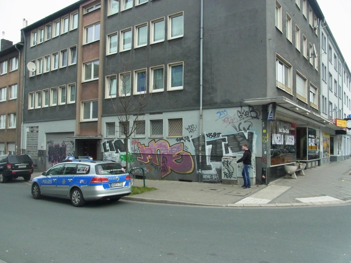 Graffiti Bombing - Photo by staubsauger - LTN, Jone, Dortmund