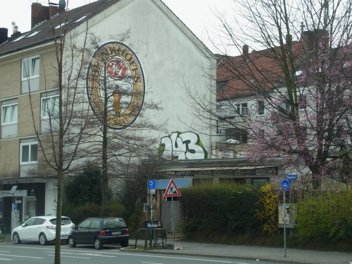 Graffiti Bombing - Photo by staubsauger - 143, Dortmund