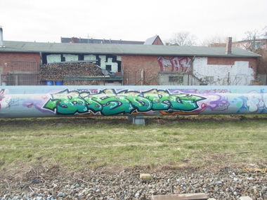 Graffiti Bombing - Photo by staubsauger - Bisor, Rostock