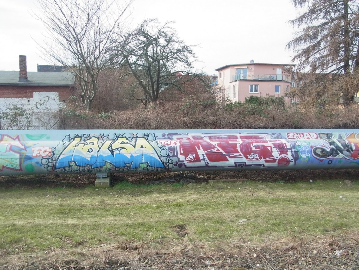 Graffiti Bombing - Photo by staubsauger - FC, Hansa, Rostock
