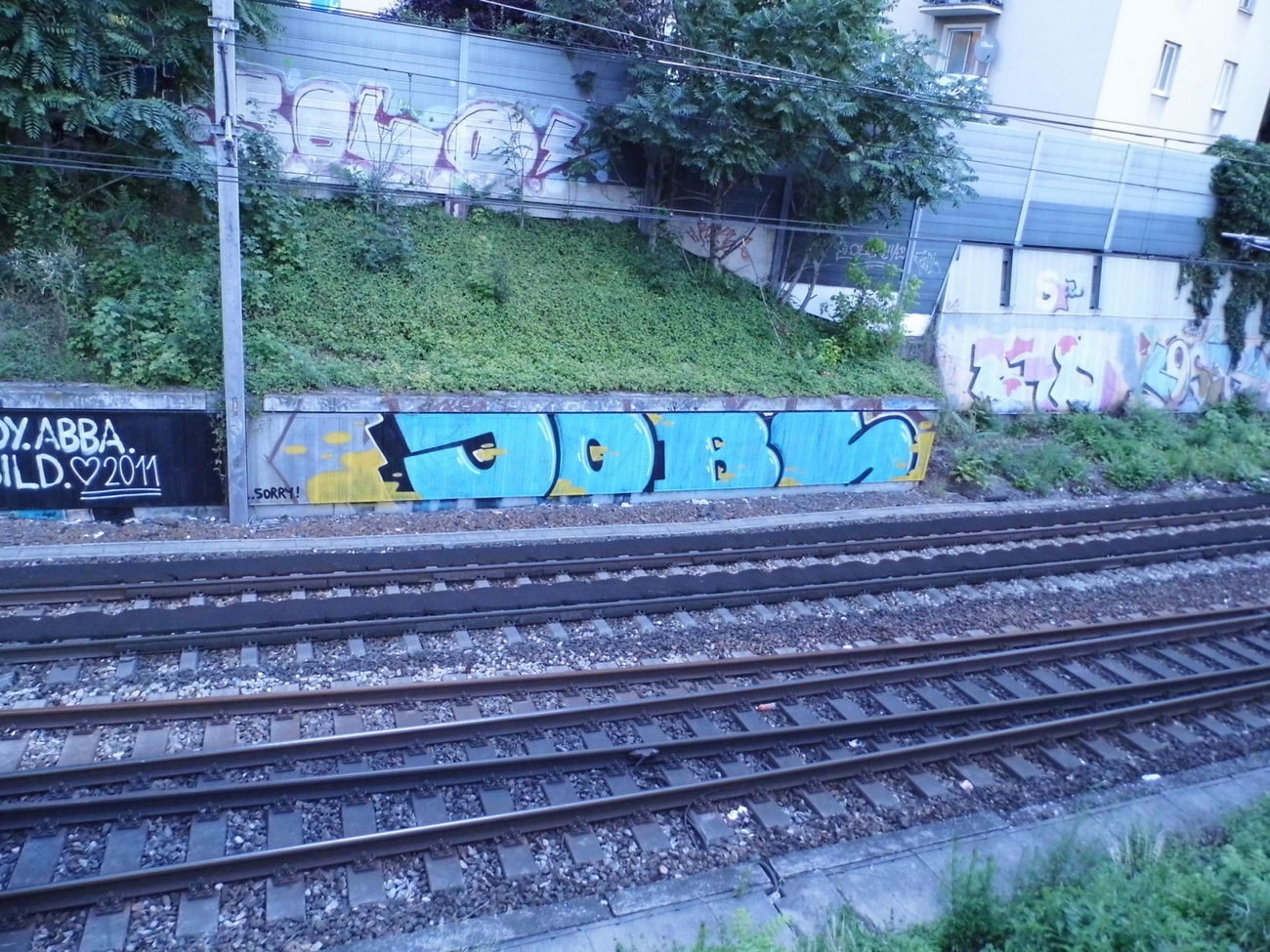 Graffiti Bombing - Photo by staubsauger - Jobs, Wien