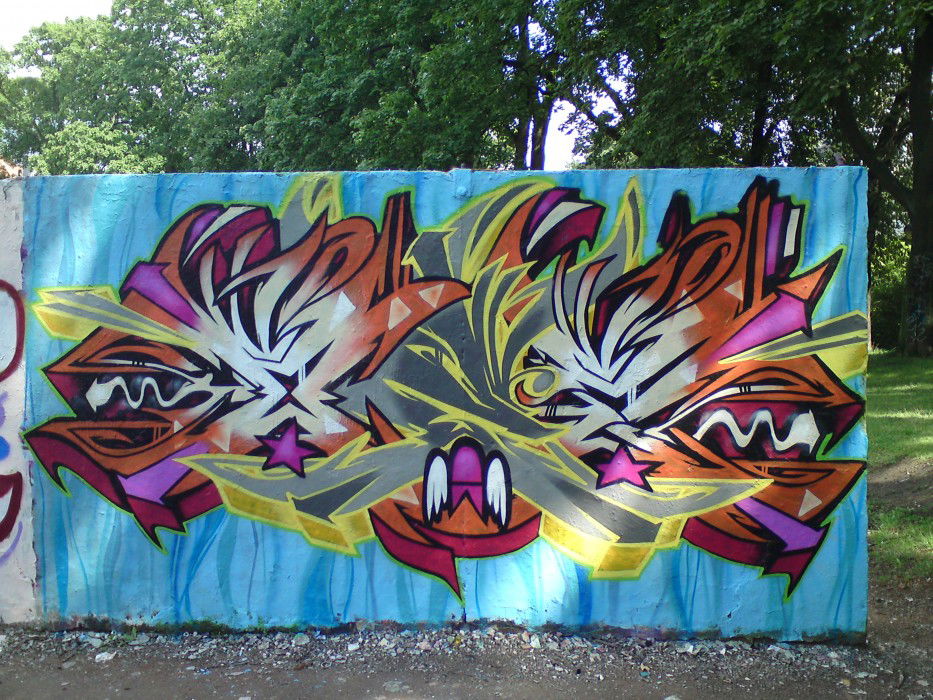 Graffiti Wall in bonn - Photo by stencilartist - ges, oh