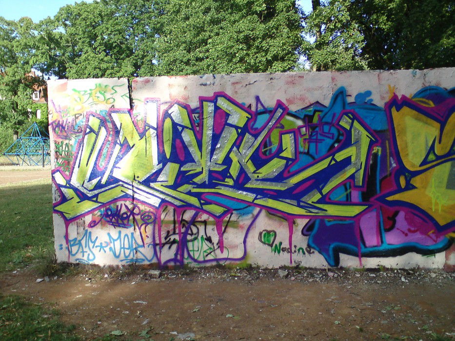 Graffiti Wall in bonn - Photo by stencilartist - spittr