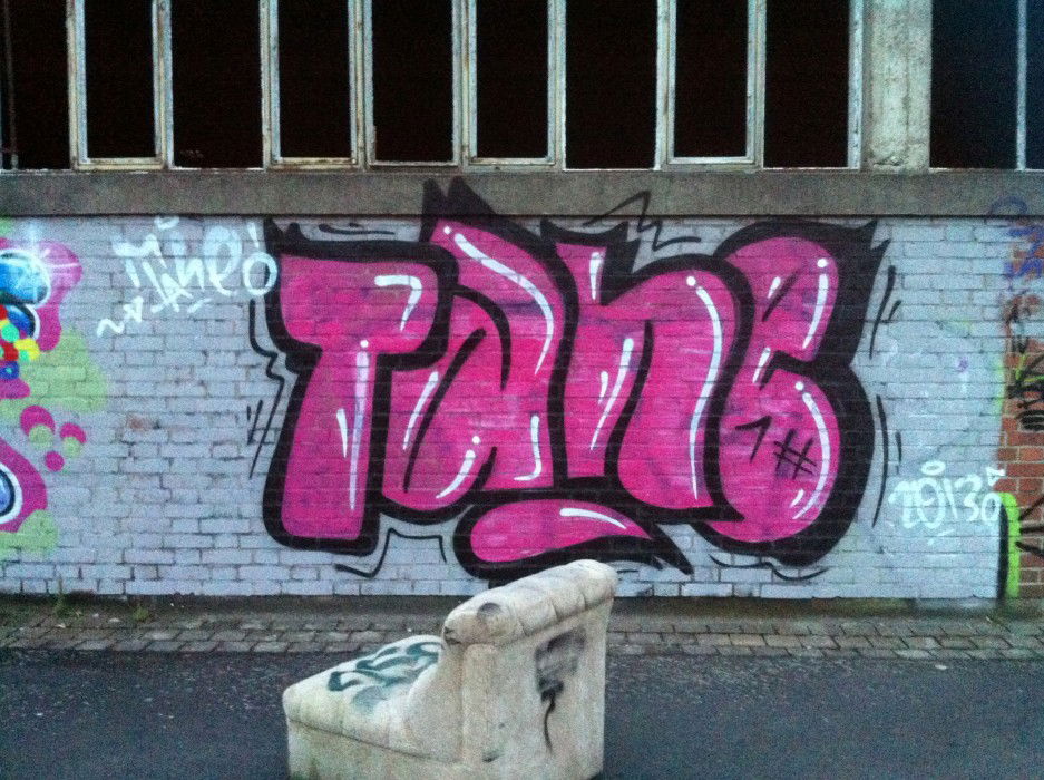 Graffiti Wall in bonn - Photo by stencilartist - tane