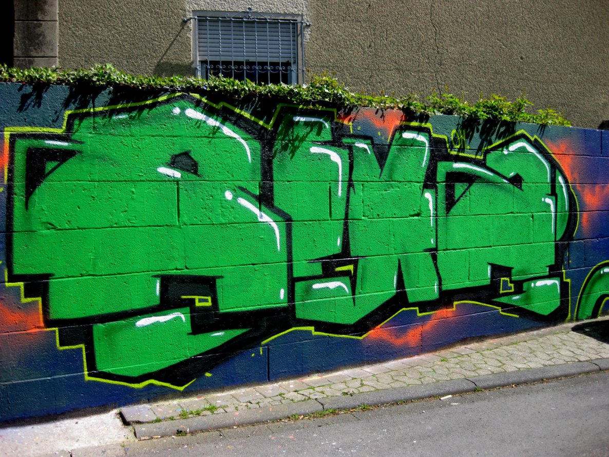 Graffiti Wall - Photo by stencilartist - bexa