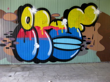 Graffiti Wall - Photo by stencilartist - inf, behave, bonn