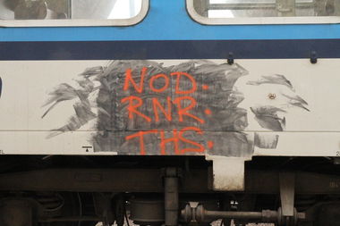 Graffiti Train - Photo by steve1982 - nod, rnr, ths