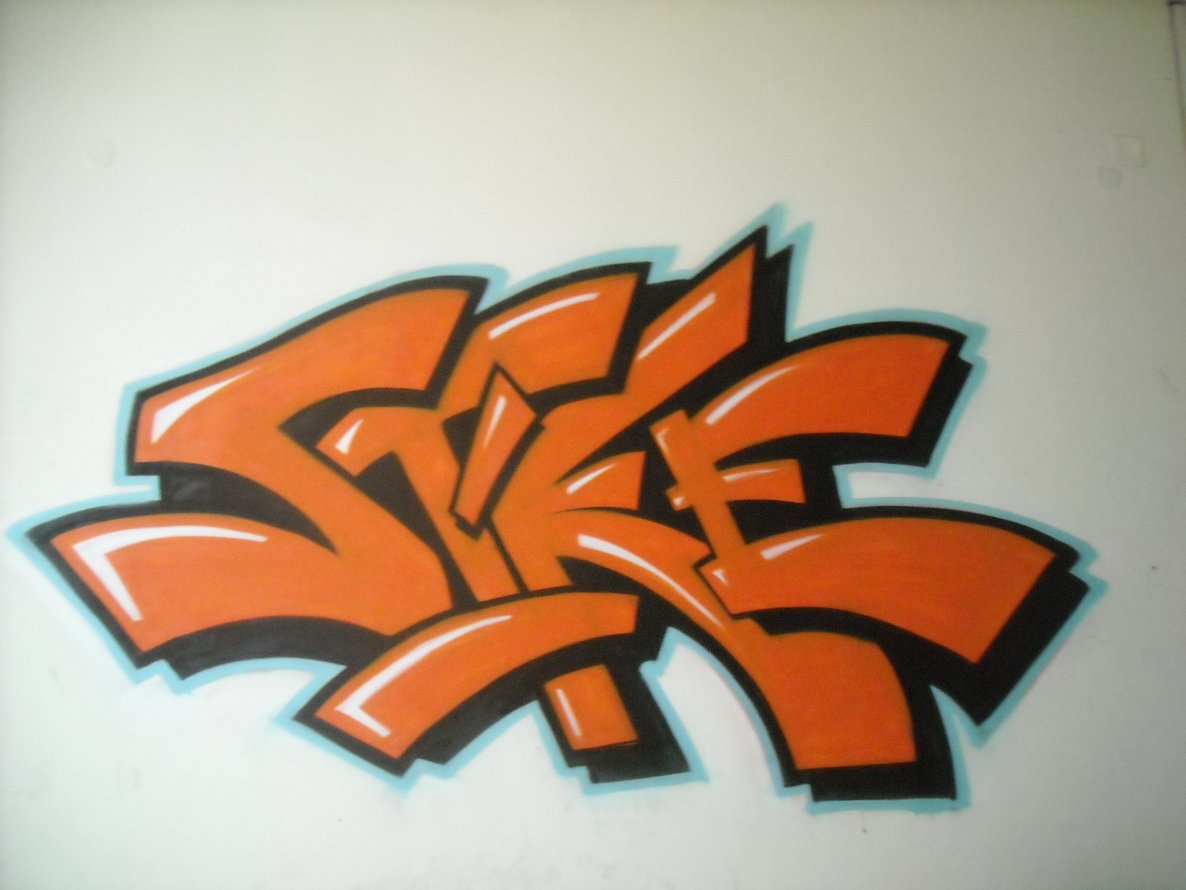 Graffiti Wall - Photo by stike