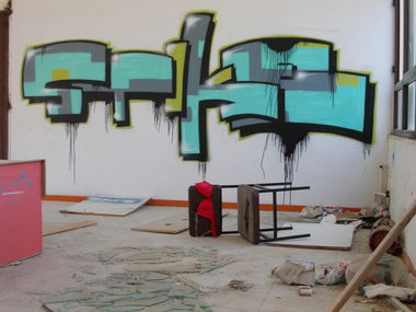 Graffiti Wall - Photo by stike - stike (2012)