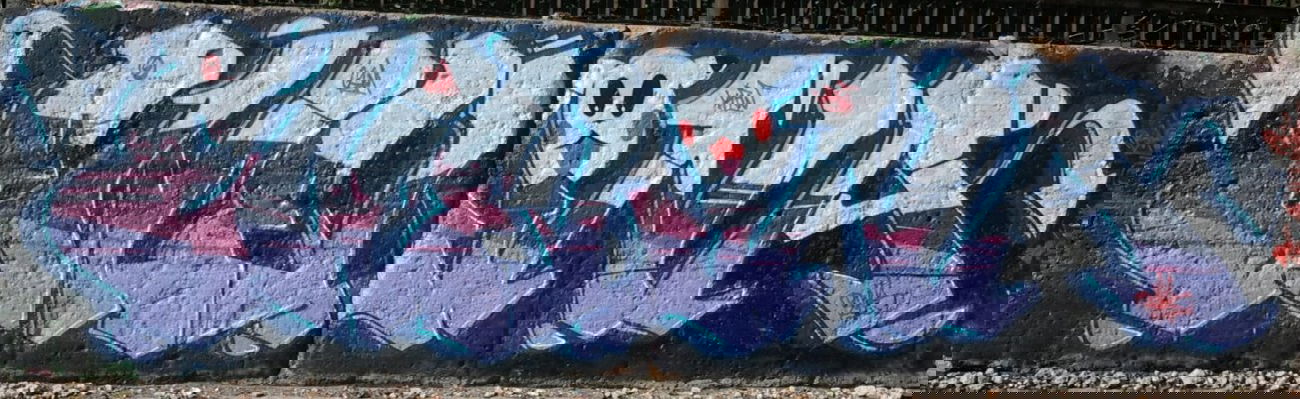 Graffiti Wall - Photo by stomper - ewelina, england