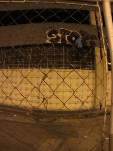 Graffiti Bombing in Caracas - Photo by stope - caracas/venezuela