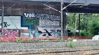 Graffiti Bombing - Photo by strasbourgraffiti