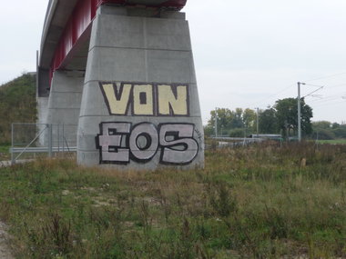 Graffiti Bombing - Photo by strasbourgraffiti