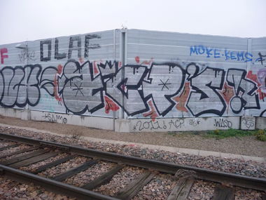 Graffiti Bombing - Photo by strasbourgraffiti