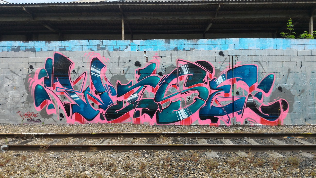 Graffiti Wall - Photo by strasbourgraffiti