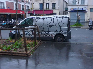 Graffiti Bombing - Photo by strasbourgraffiti