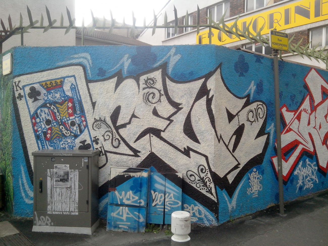 Graffiti Bombing - Photo by strasbourgraffiti