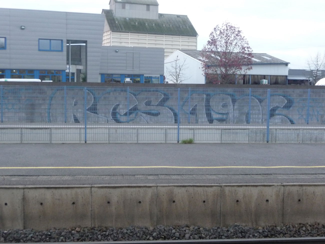 Graffiti Bombing - Photo by strasbourgraffiti