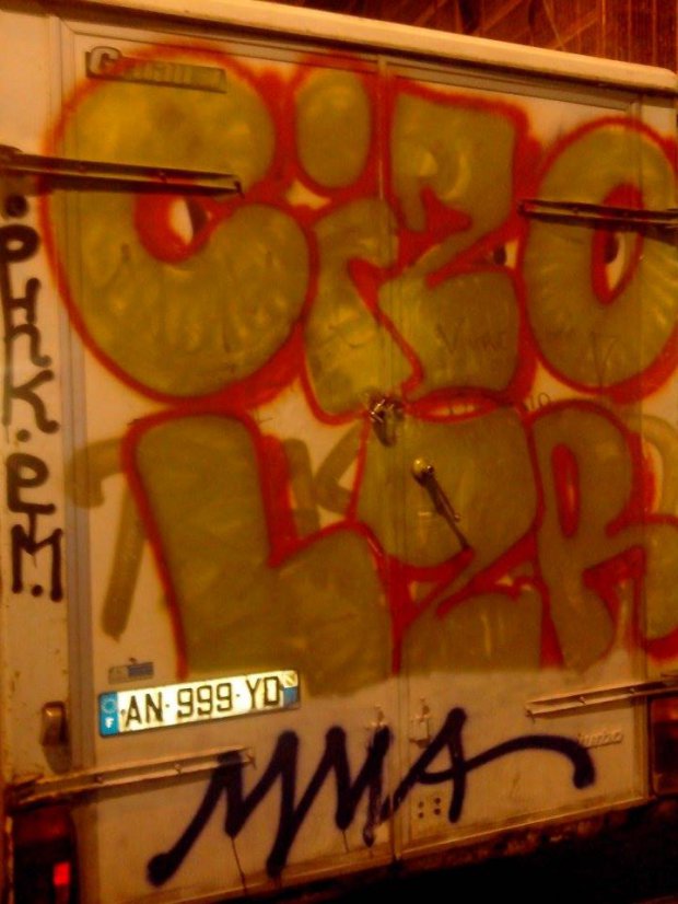 Graffiti Bombing in Strasbourg - Photo by strasbourgraffiti - CIZO, LZR, MMA (2013)