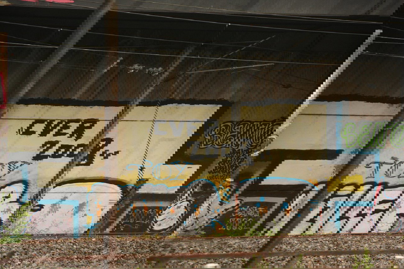 Graffiti Bombing - Photo by strasbourgraffiti - 7, Killer, Toy (2008)