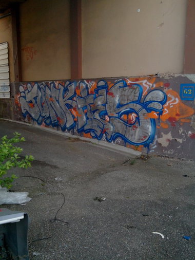 Graffiti Wall in Schiltigheim - Photo by strasbourgraffiti - Junkies, Graffiti, strasbourg (2014)
