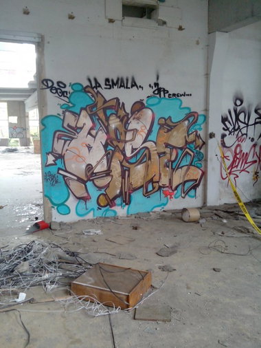 Graffiti Wall in Schiltigheim - Photo by strasbourgraffiti - Wise, graffiti, strasbourg (2013)