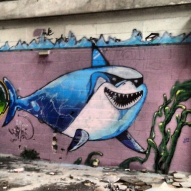 Graffiti Wall in Schiltigheim - Photo by strasbourgraffiti - Shark, jones, strasbourg (2013)