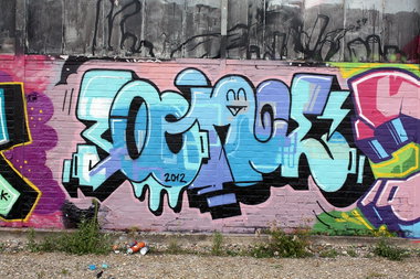 Graffiti Wall - Photo by strasbourgraffiti - Bond, est, strasbourg (2012)
