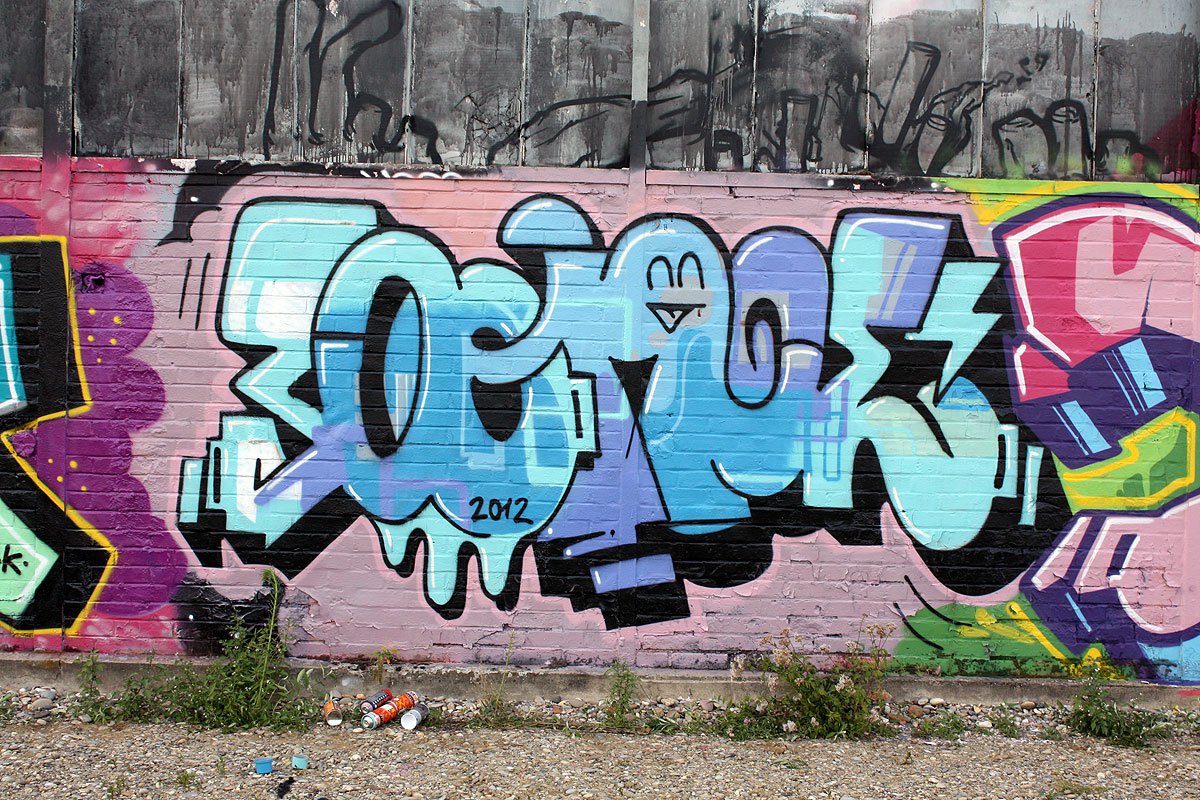 Graffiti Wall - Photo by strasbourgraffiti - Bond, est, strasbourg (2012)