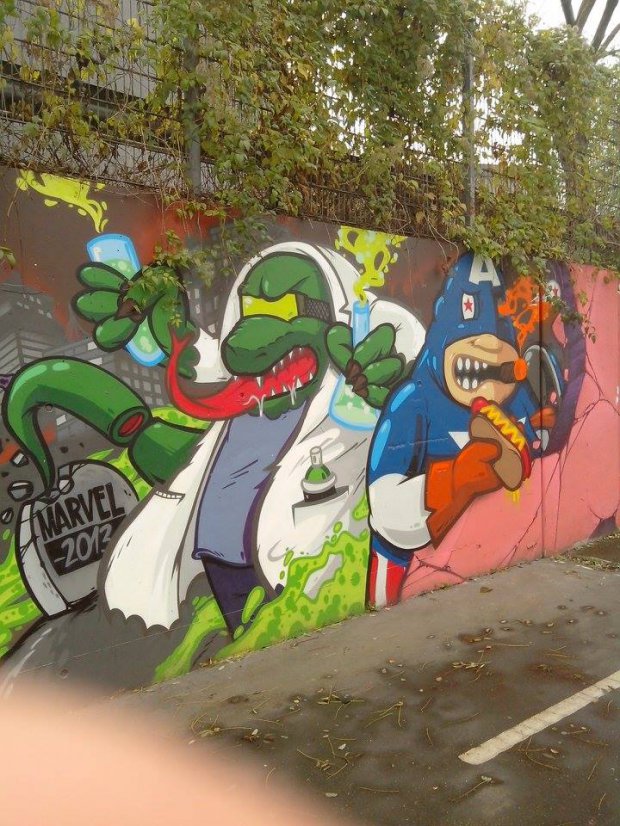 Graffiti Wall - Photo by strasbourgraffiti - venom, captain, america (2013)