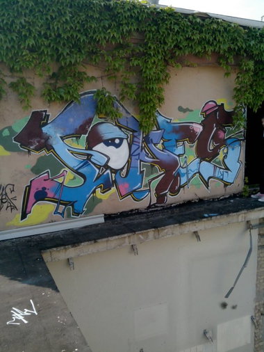 Graffiti Wall in Schiltigheim - Photo by strasbourgraffiti - Jones, graffiti, art (2014)