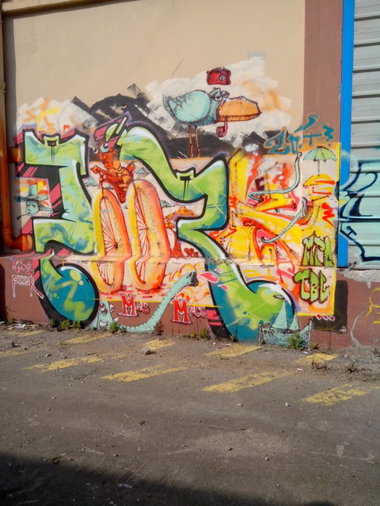 Graffiti Wall - Photo by strasbourgraffiti - qmrk, strasbourg, graffiti (2014)