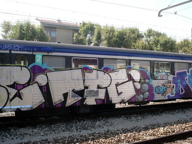 Graffiti Train - Photo by strasbourgraffiti - TFG, strasbourg, graffiti