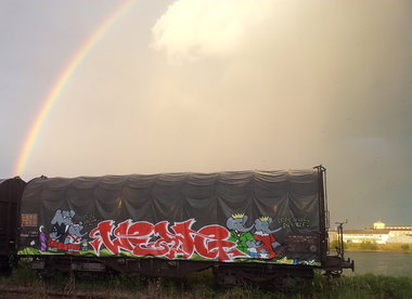 Graffiti Train - Photo by strasbourgraffiti - weng, babar, strasbourg