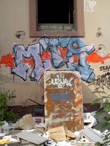 Graffiti Wall in Schiltigheim - Photo by strasbourgraffiti - mto (2014)