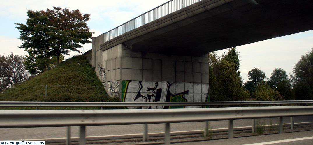 Graffiti Bombing - Photo by strasbourgraffiti - lfo, 7
