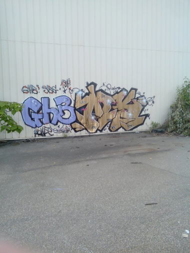 Graffiti Bombing in Schiltigheim - Photo by strasbourgraffiti - ghb, kondé, Maker (2014)
