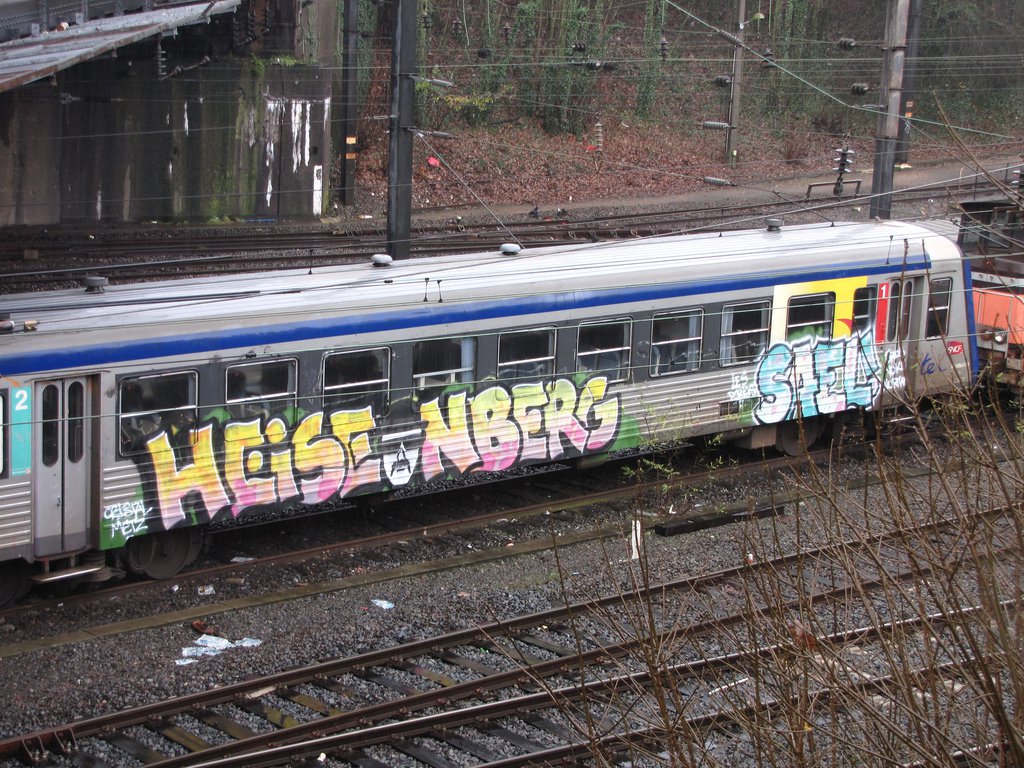 Graffiti Train - Photo by strasbourgraffiti - heisenberg, breaking, bad