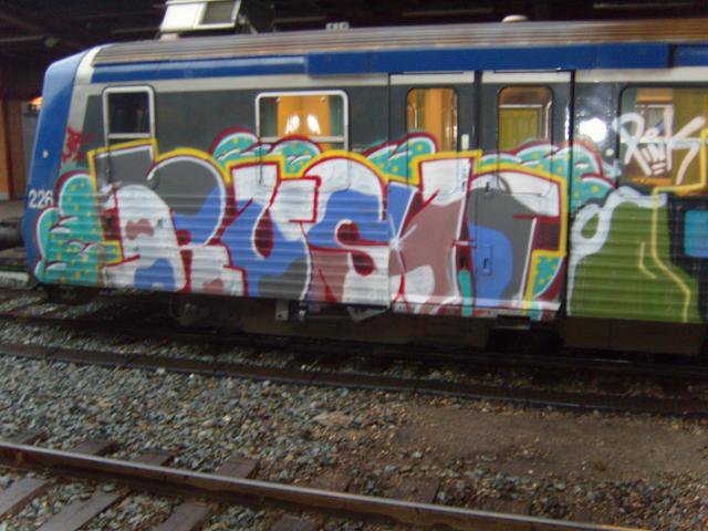 Graffiti Train - Photo by strasbourgraffiti - Rush, oldschool, trains