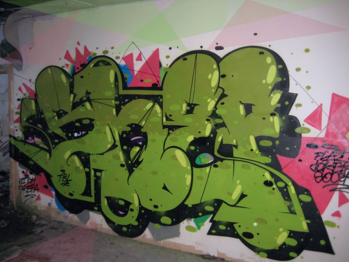 Graffiti Wall - Photo by strasbourgraffiti - skefa, tbl