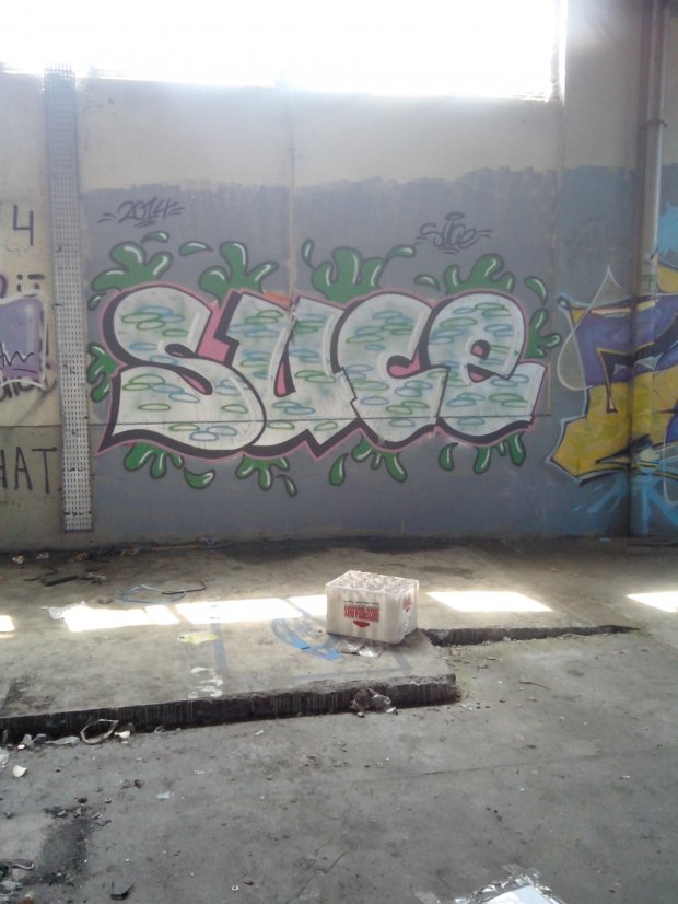 Graffiti Wall in Schiltigheim - Photo by strasbourgraffiti - suce, 4G (2014)
