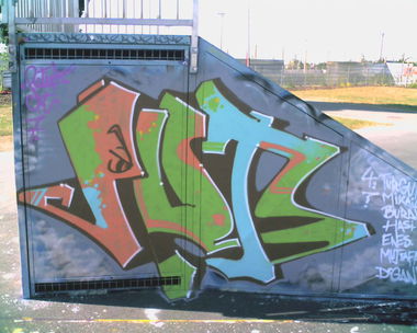 Graffiti Wall in Strasbourg - Photo by strasbourgraffiti - pute, cpt, 7