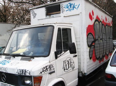 Graffiti Bombing - Photo by strasbourgraffiti - woux, 7