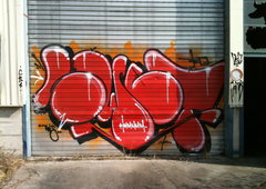 Graffiti Bombing - Photo by strasbourgraffiti - swet