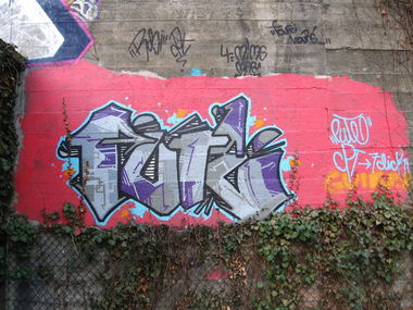 Graffiti Wall in Strasbourg - Photo by strasbourgraffiti - pute, cpt, 7click
