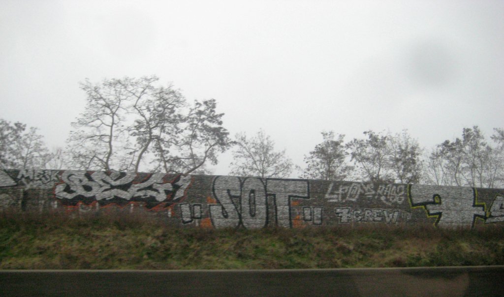 Graffiti Bombing - Photo by strasbourgraffiti - beg1, sot, 7crew