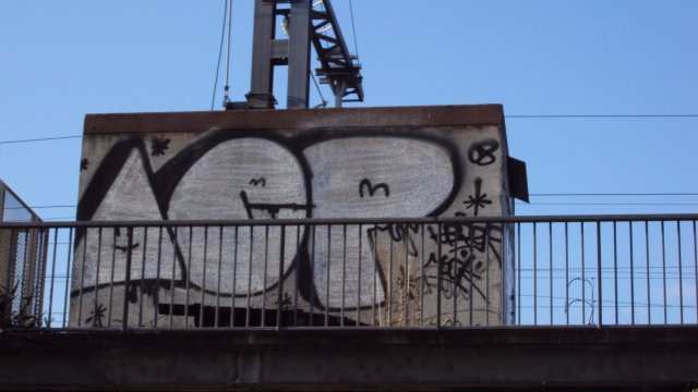 Graffiti Bombing - Photo by strasbourgraffiti - acp, crew (2008)